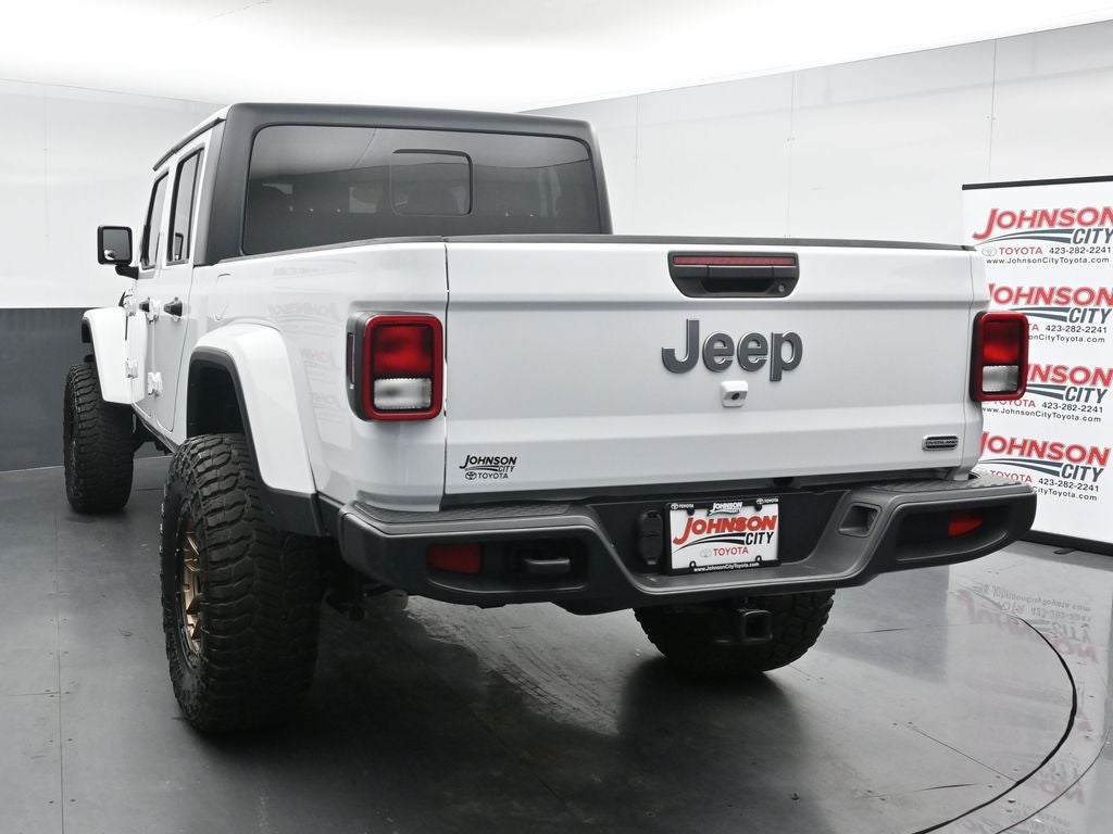 2023 Jeep Gladiator Overland