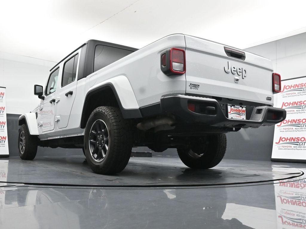 2023 Jeep Gladiator Overland