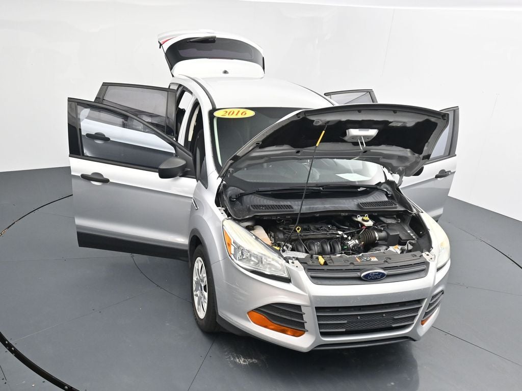 2016 Ford Escape S