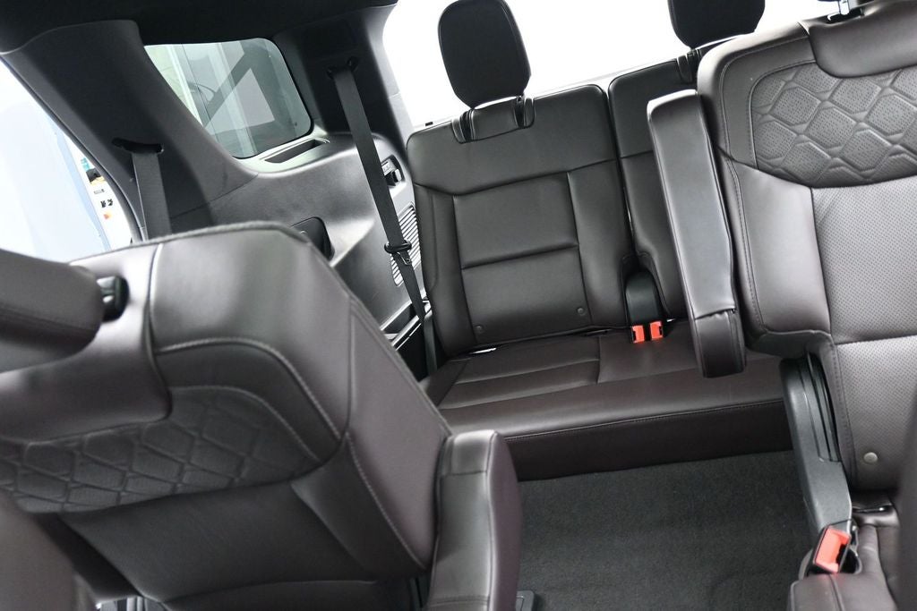 2025 Ford Explorer Platinum 3RD ROW 2ND ROW HEATED