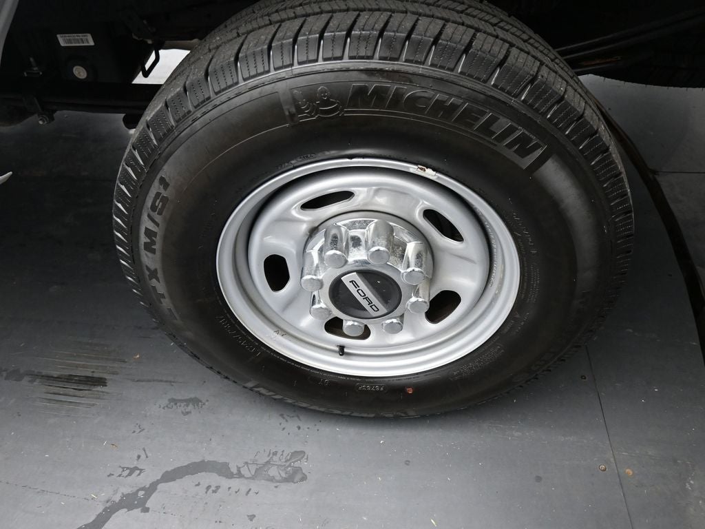 2024 Ford Super Duty F-250 Pickup XL