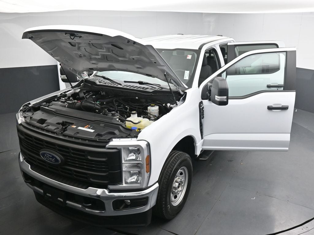 2024 Ford Super Duty F-250 Pickup XL
