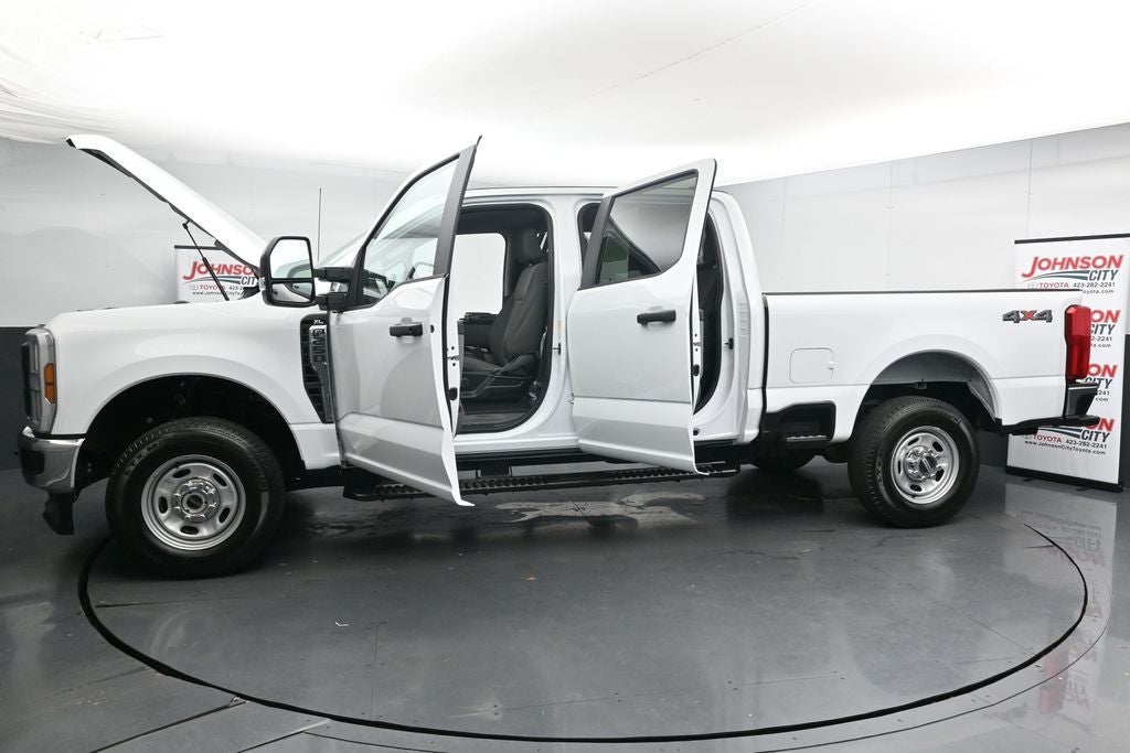 2024 Ford Super Duty F-250 Pickup XL