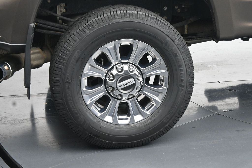 2017 Ford Super Duty F-250 Pickup Lariat