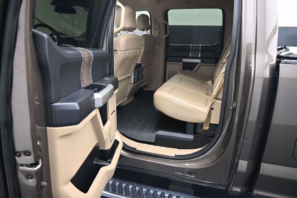 2017 Ford Super Duty F-250 Pickup Lariat
