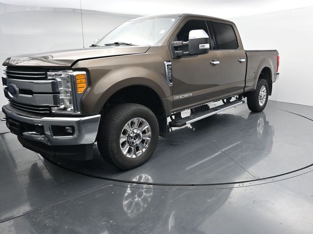2017 Ford Super Duty F-250 Pickup Lariat