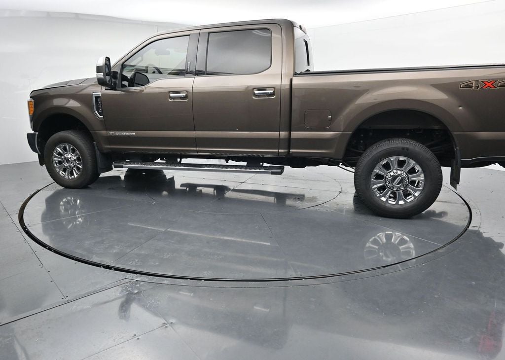 2017 Ford Super Duty F-250 Pickup Lariat