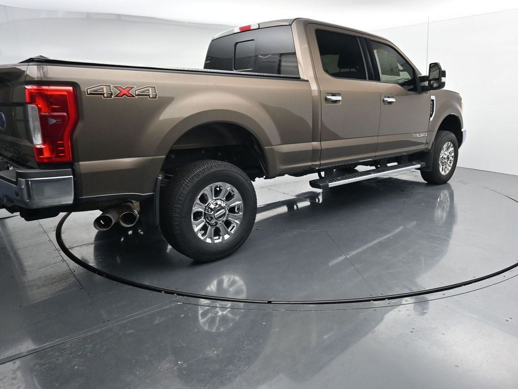 2017 Ford Super Duty F-250 Pickup Lariat
