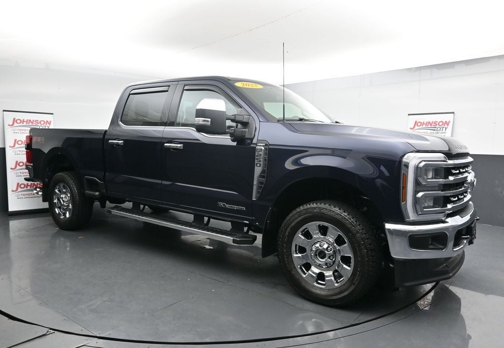 2025 Ford Super Duty F-250 Pickup Lariat