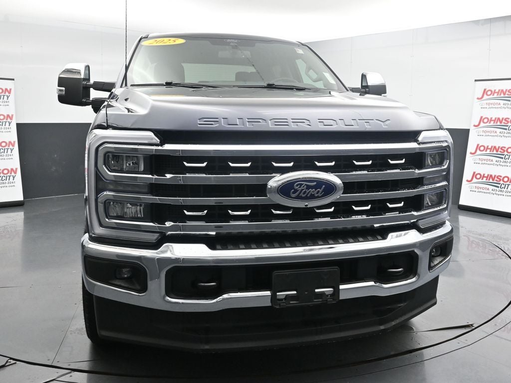 2025 Ford Super Duty F-250 Pickup Lariat