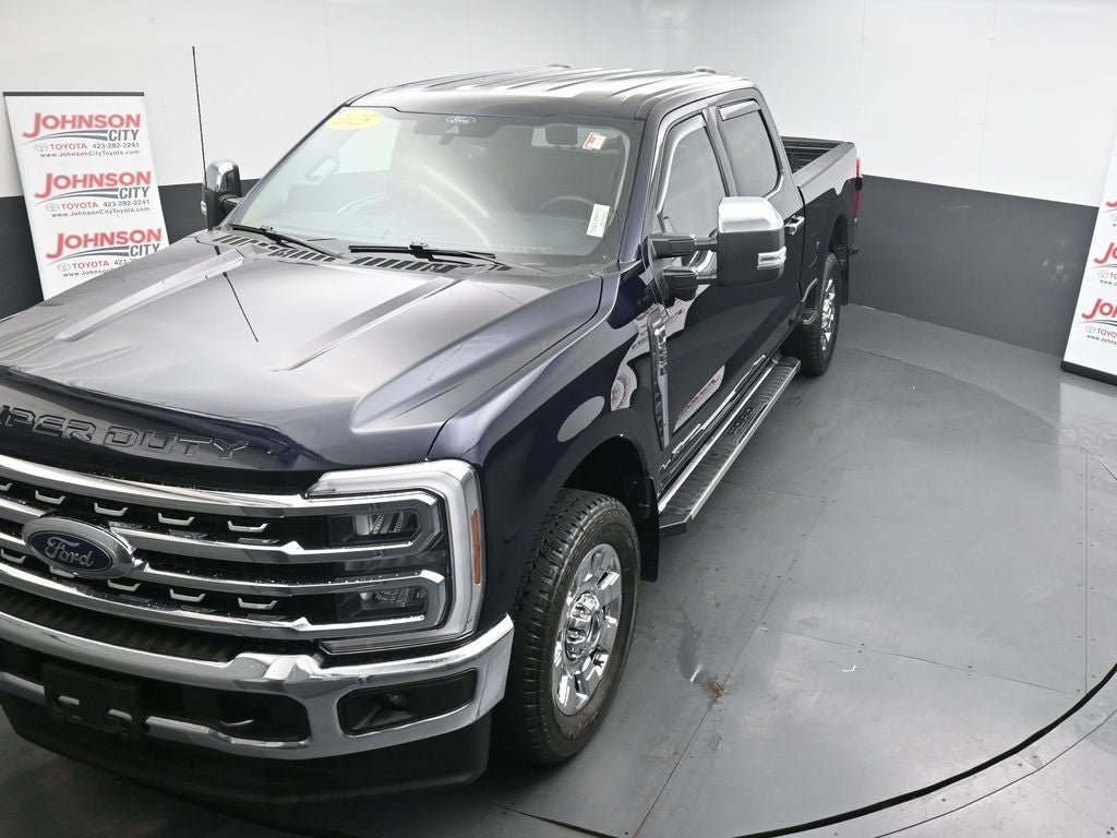 2025 Ford Super Duty F-250 Pickup Lariat