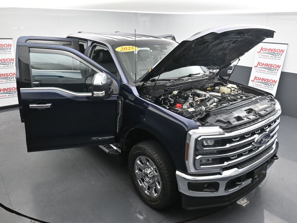 2025 Ford Super Duty F-250 Pickup Lariat
