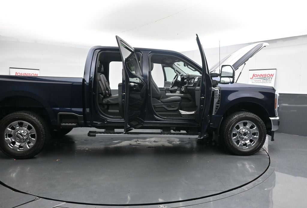 2025 Ford Super Duty F-250 Pickup Lariat