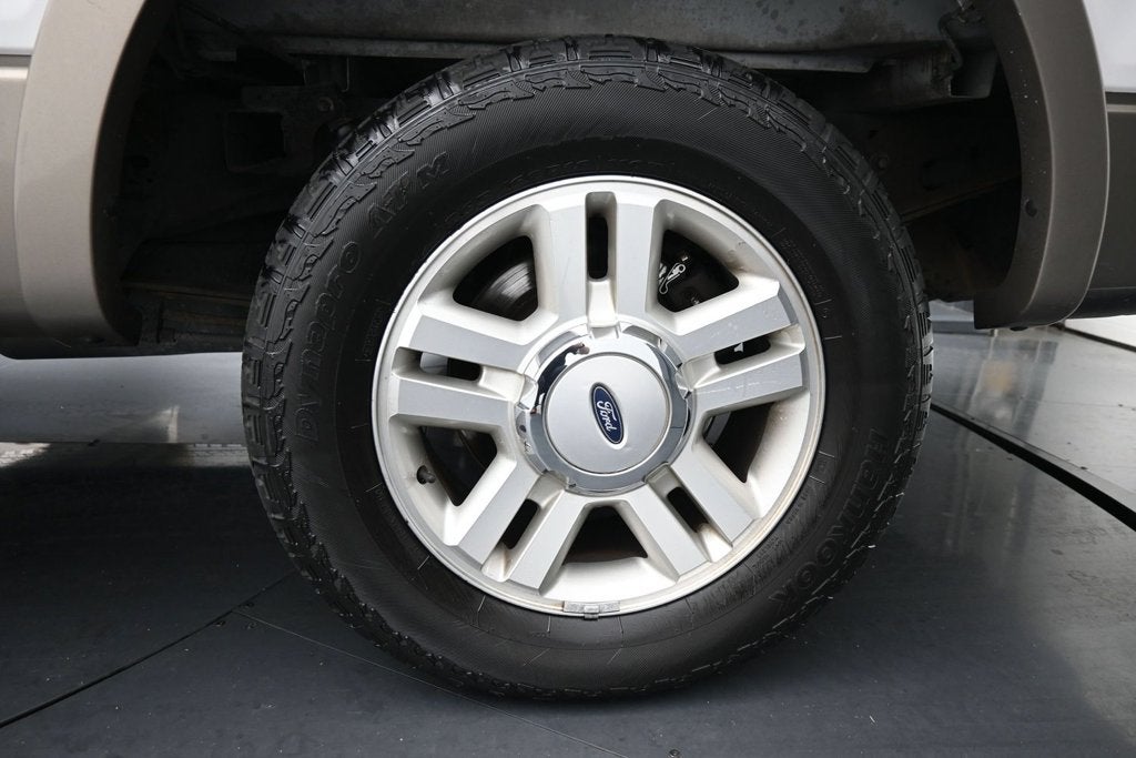 2004 Ford F-150 XLT