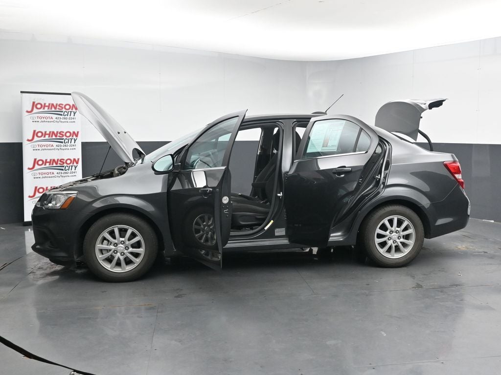 2017 Chevrolet Sonic LT