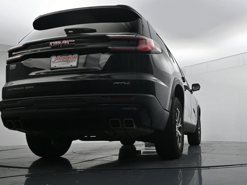 2024 GMC Acadia AT4