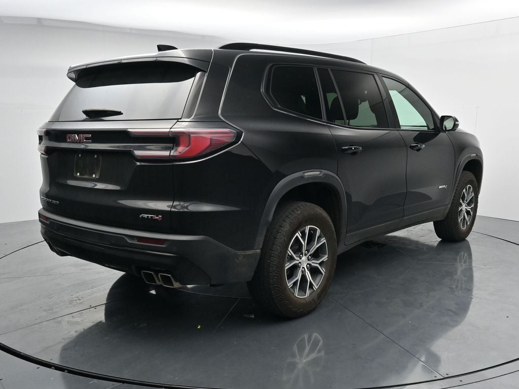 2024 GMC Acadia AT4