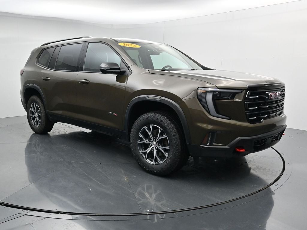 2025 GMC Acadia AT4