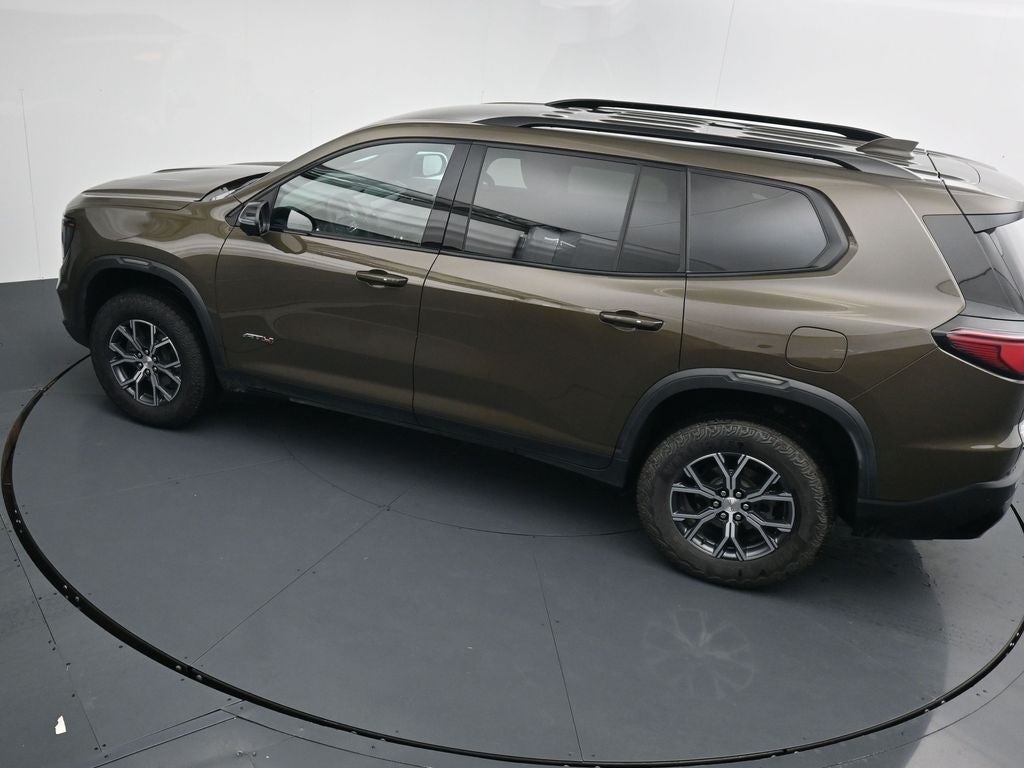2025 GMC Acadia AT4