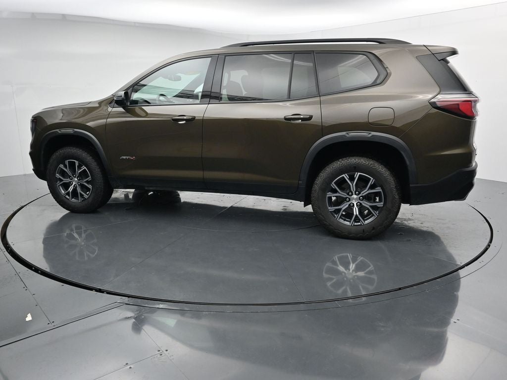 2025 GMC Acadia AT4