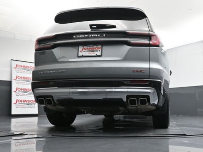 2024 GMC Acadia Denali