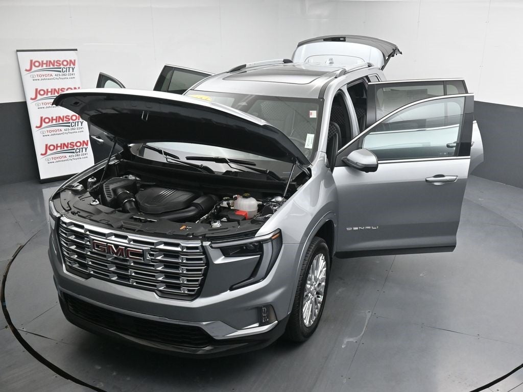 2024 GMC Acadia Denali