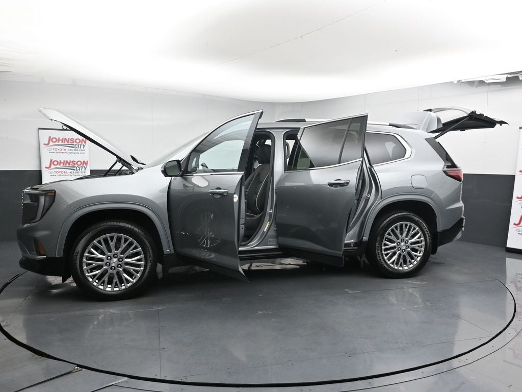 2024 GMC Acadia Denali