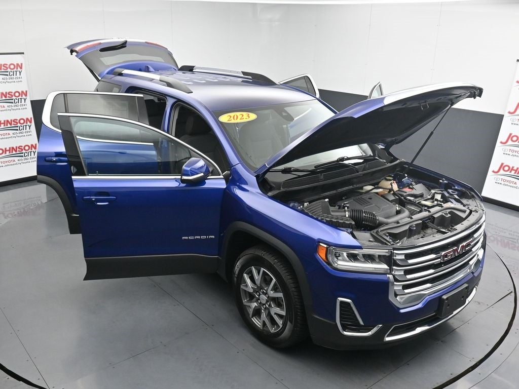 2023 GMC Acadia SLE
