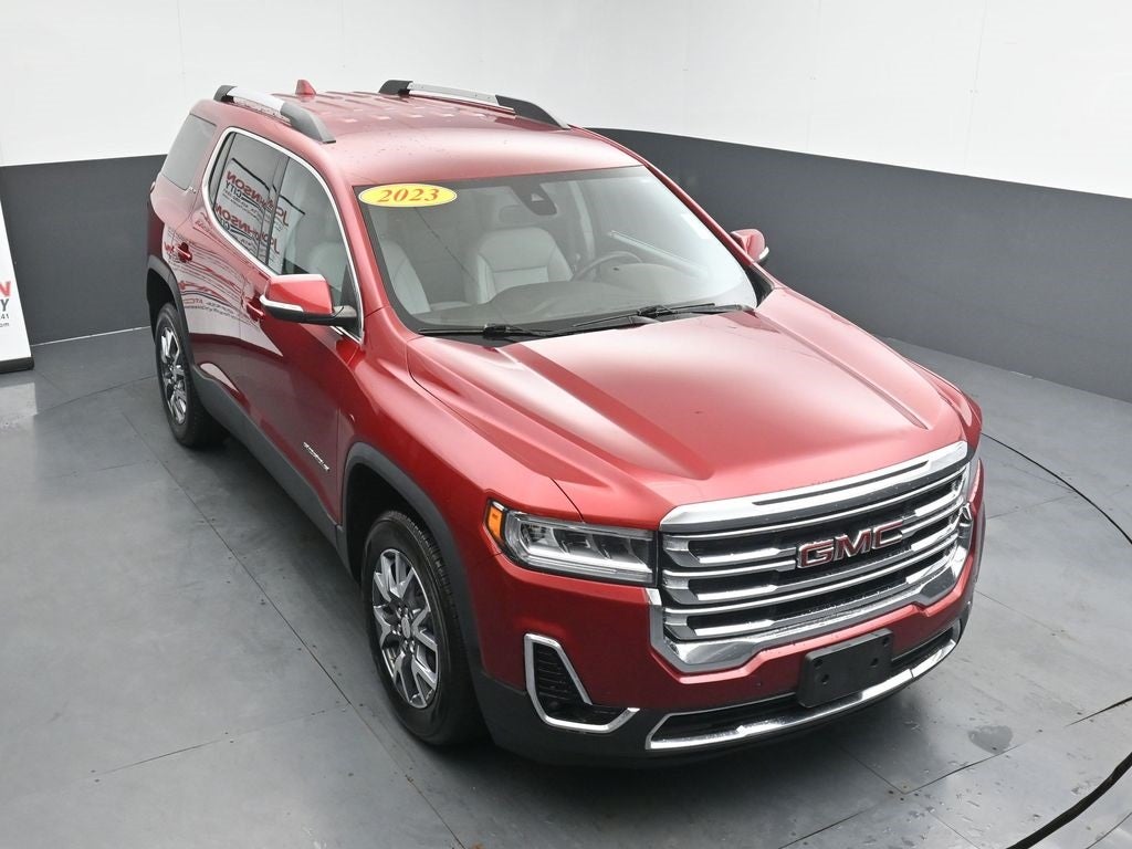 2023 GMC Acadia SLT