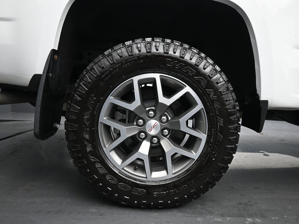 2022 GMC Canyon AT4 w/Leather