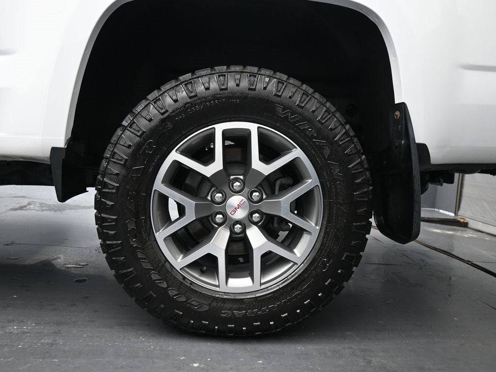 2022 GMC Canyon AT4 w/Leather