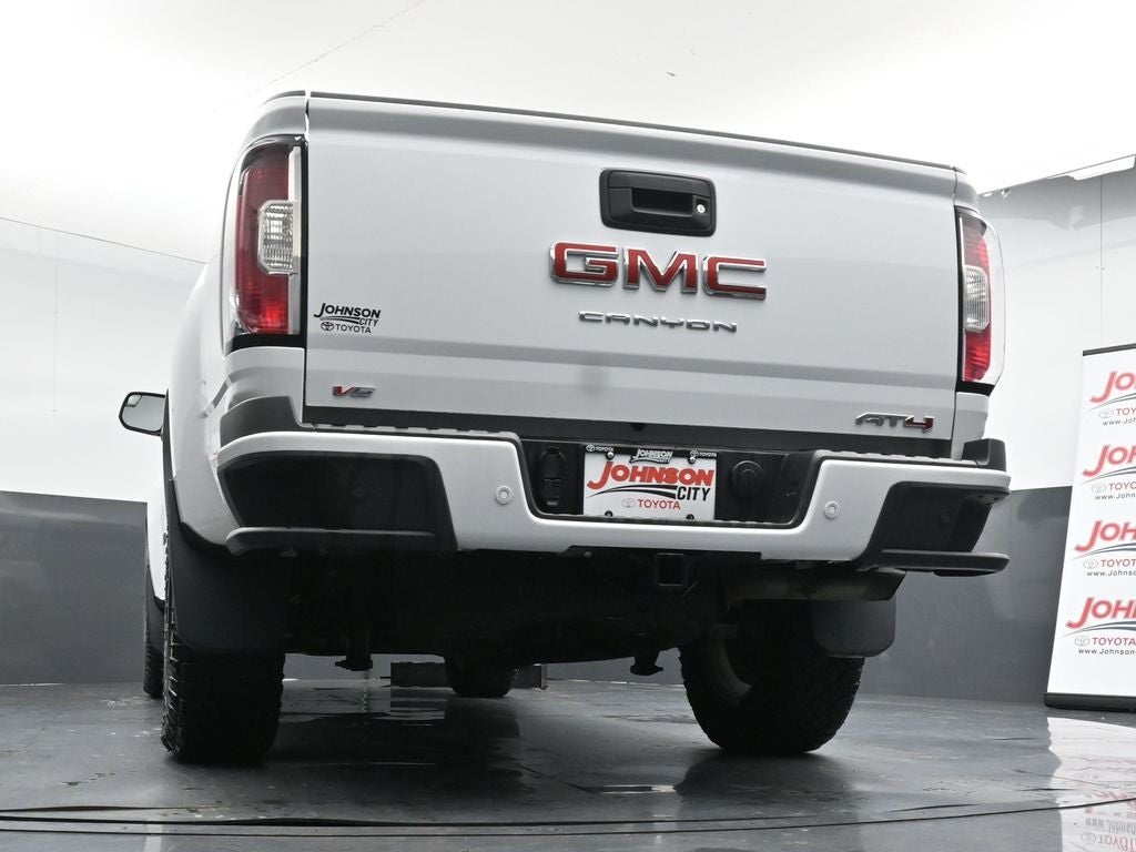 2022 GMC Canyon AT4 w/Leather