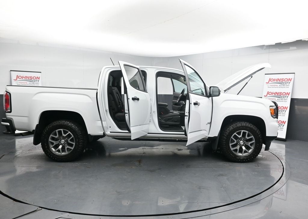 2022 GMC Canyon AT4 w/Leather
