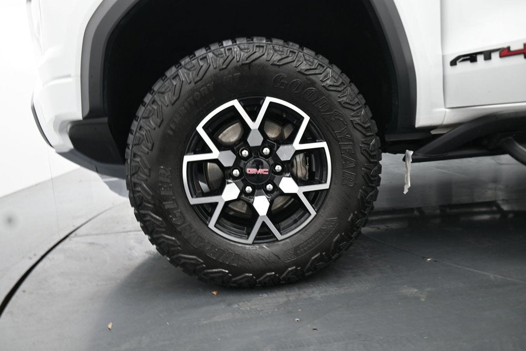 2024 GMC Canyon AT4X