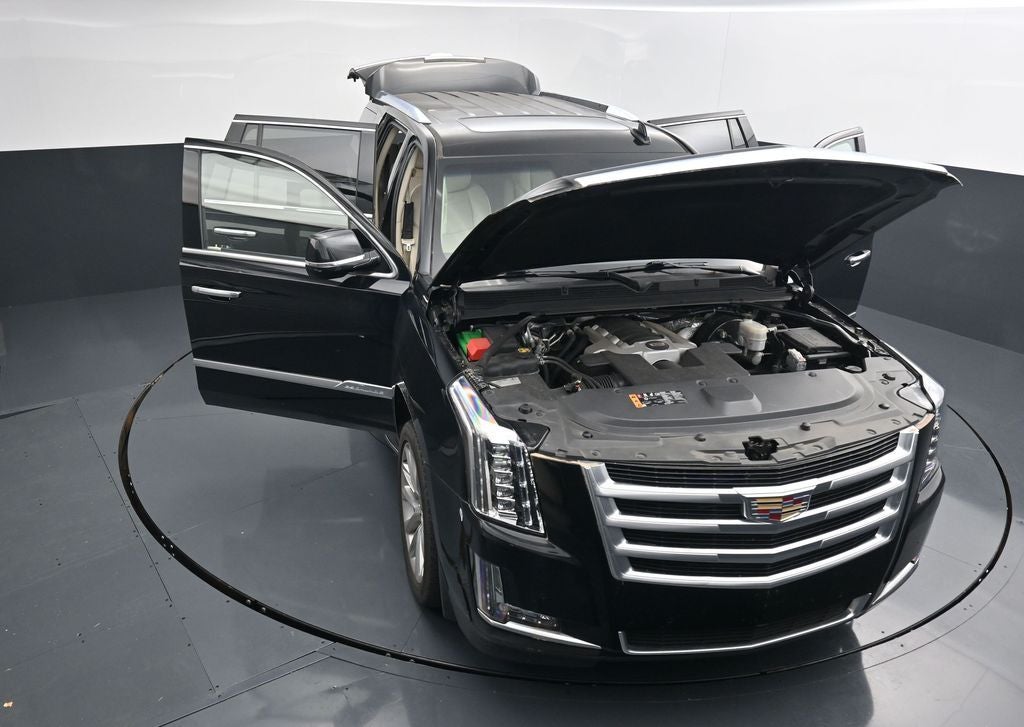 2018 Cadillac Escalade Luxury