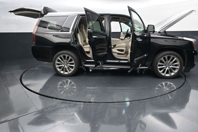2018 Cadillac Escalade Luxury