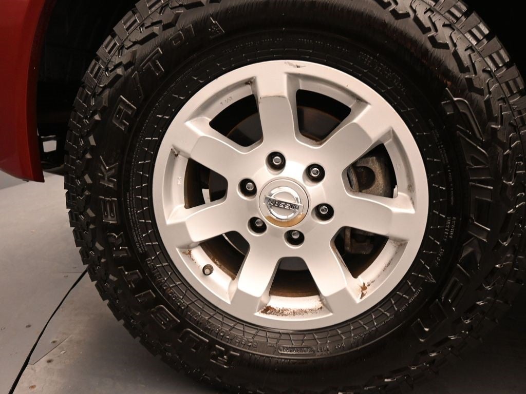 2004 Nissan Titan LE