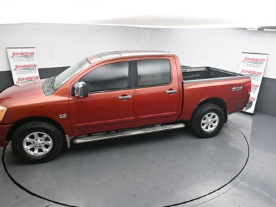 2004 Nissan Titan LE