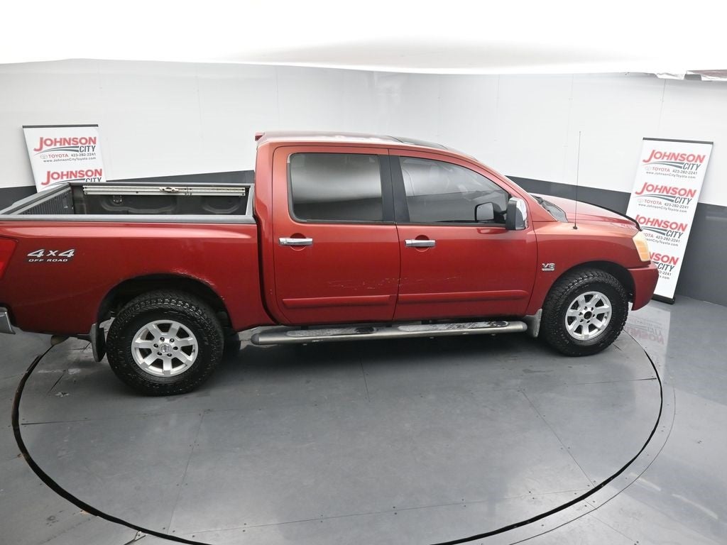 2004 Nissan Titan LE