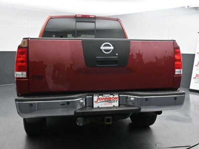 2004 Nissan Titan LE