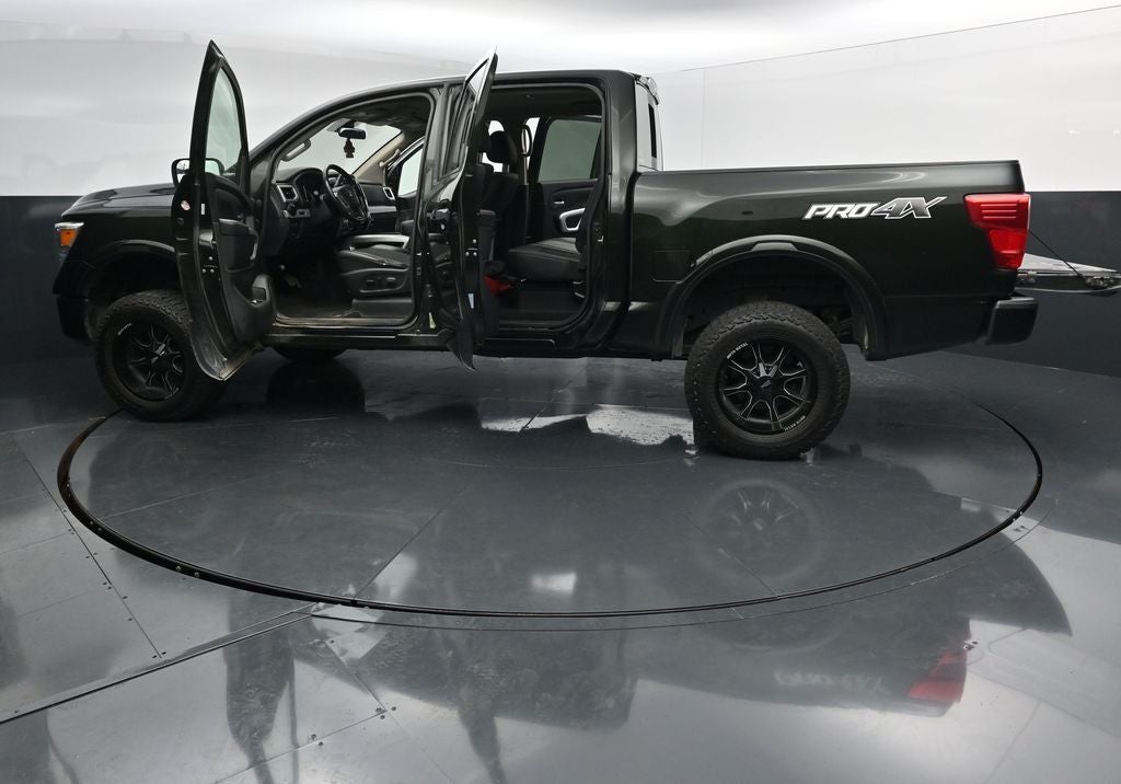 2019 Nissan Titan PRO-4X