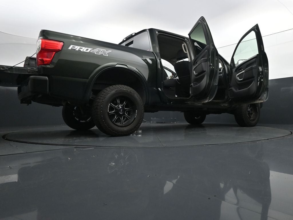 2019 Nissan Titan PRO-4X
