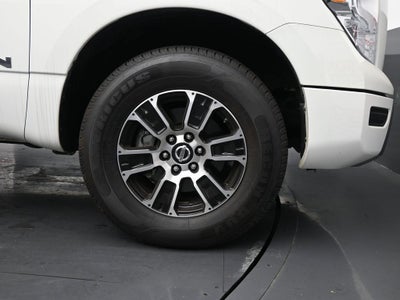 2022 Nissan Titan SV