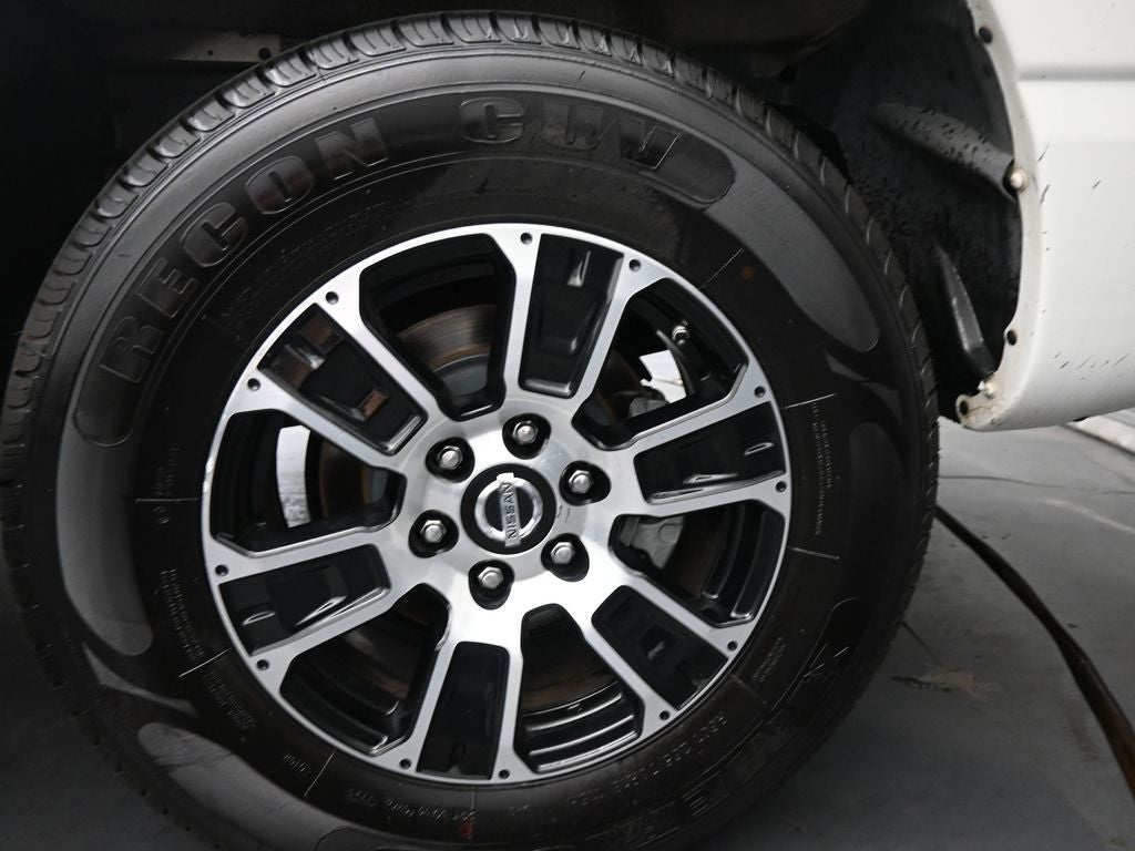 2022 Nissan Titan SV