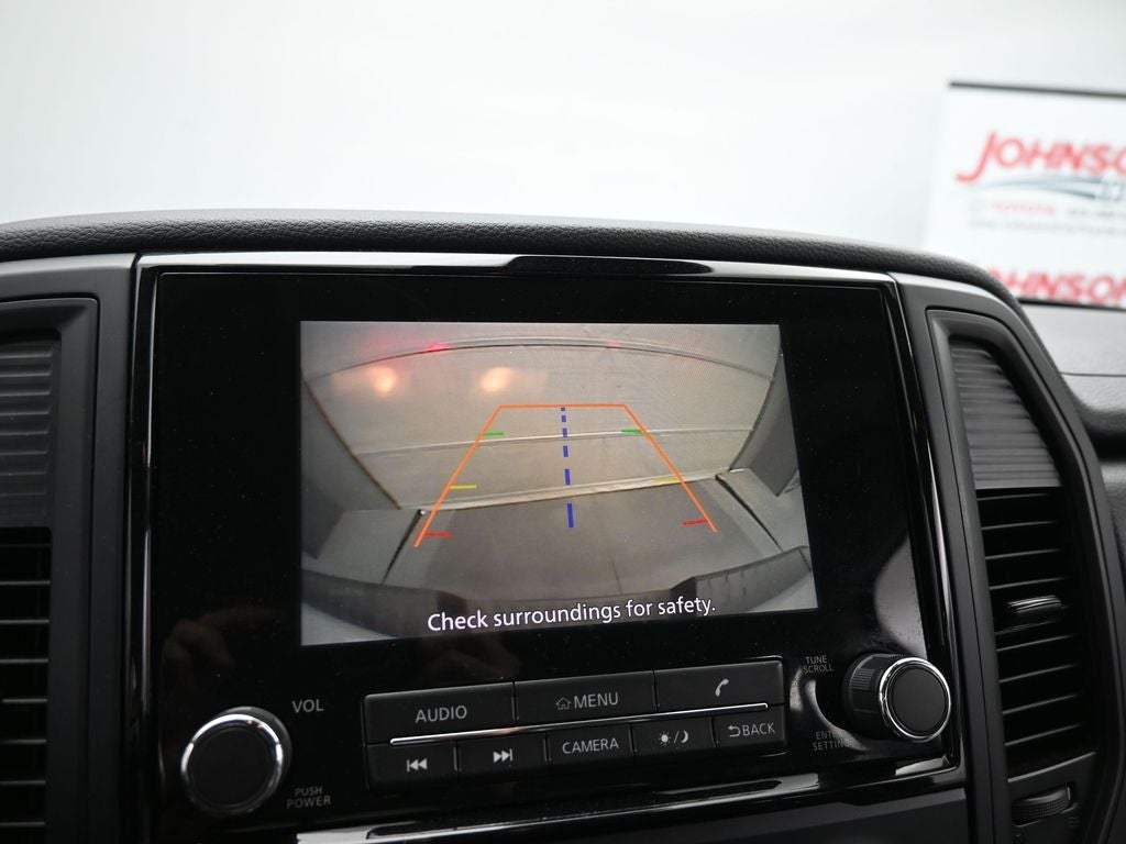 2022 Nissan Titan SV