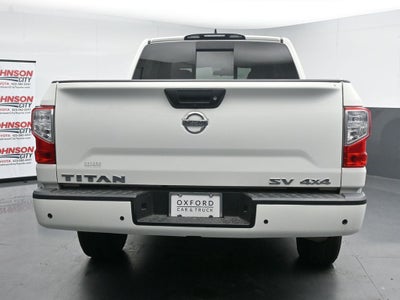 2022 Nissan Titan SV