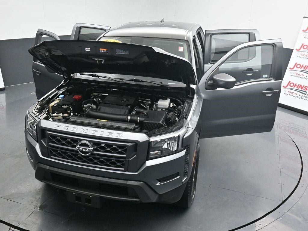 2024 Nissan Frontier SV