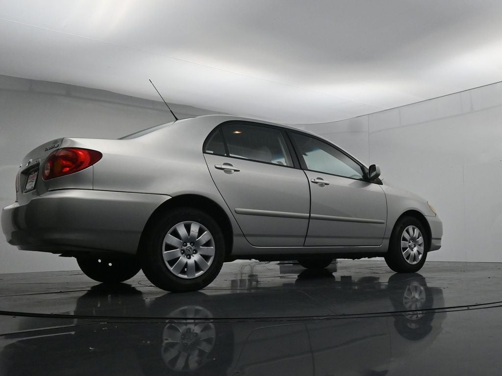 2003 Toyota Corolla LE