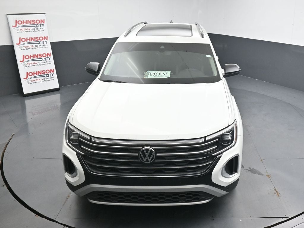 2024 Volkswagen Atlas 2.0T Peak Edition SE w/Technology