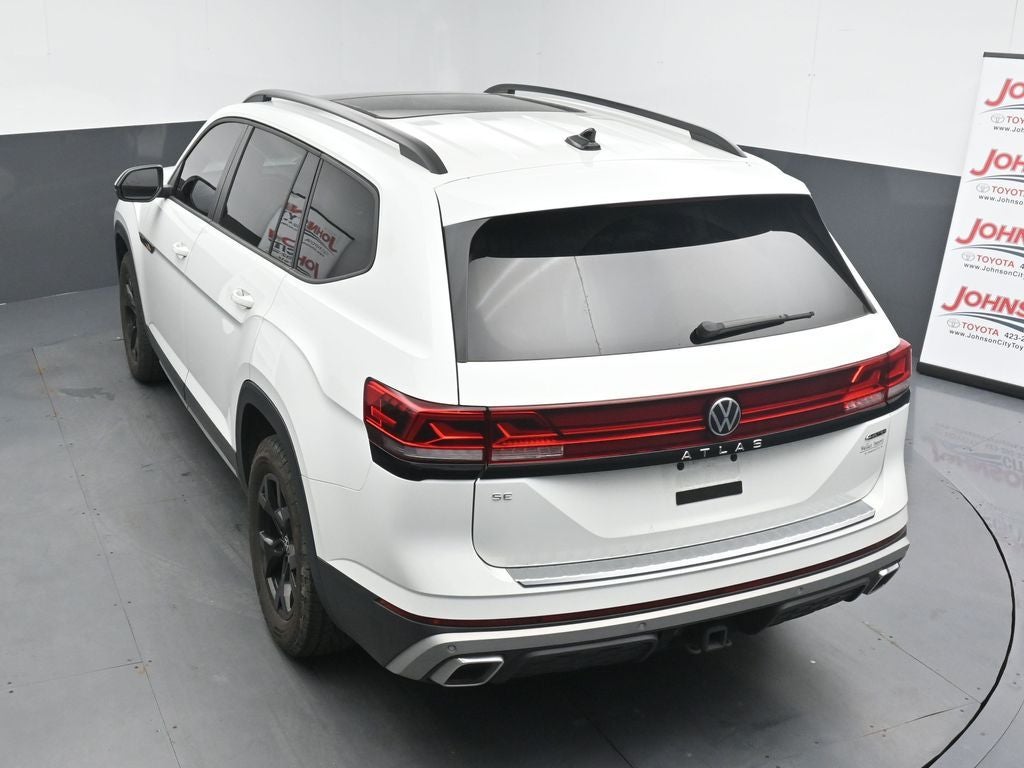 2024 Volkswagen Atlas 2.0T Peak Edition SE w/Technology
